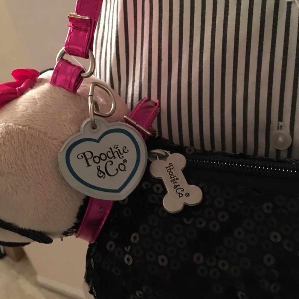 5/$15 Plush Bulldog Puppy Purse - Picture 5 of 8